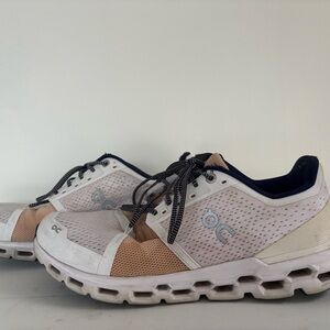 On Running Cloudstratus Women's Sneaker Rose Sand Navy EU 42 US W10